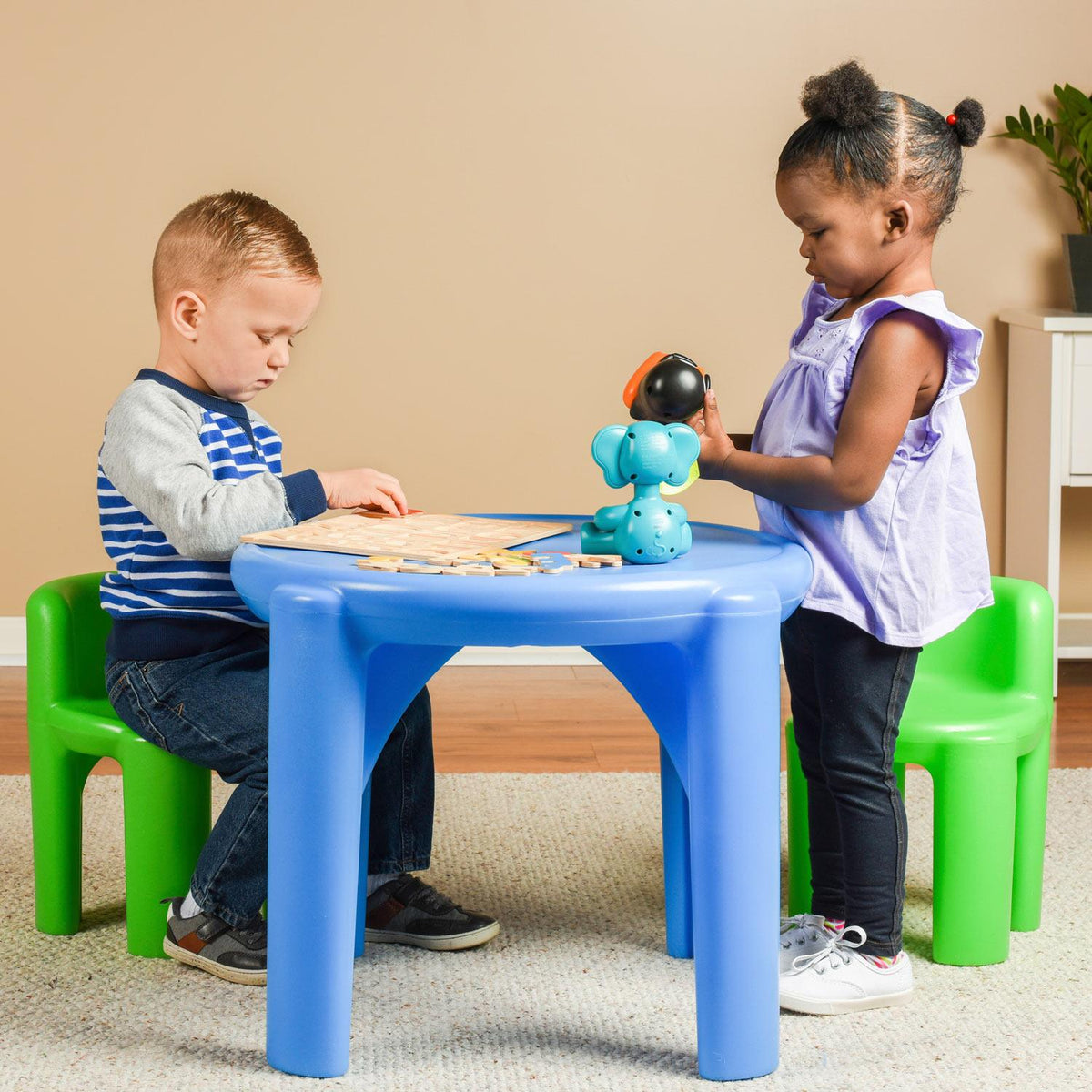 The height is just right for toddlers and preschool-aged children