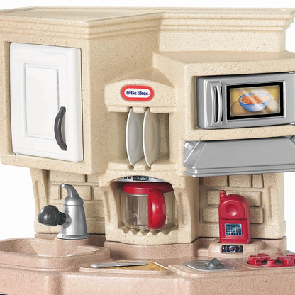 >Refrigerator, microwave and oven doors open &amp; close